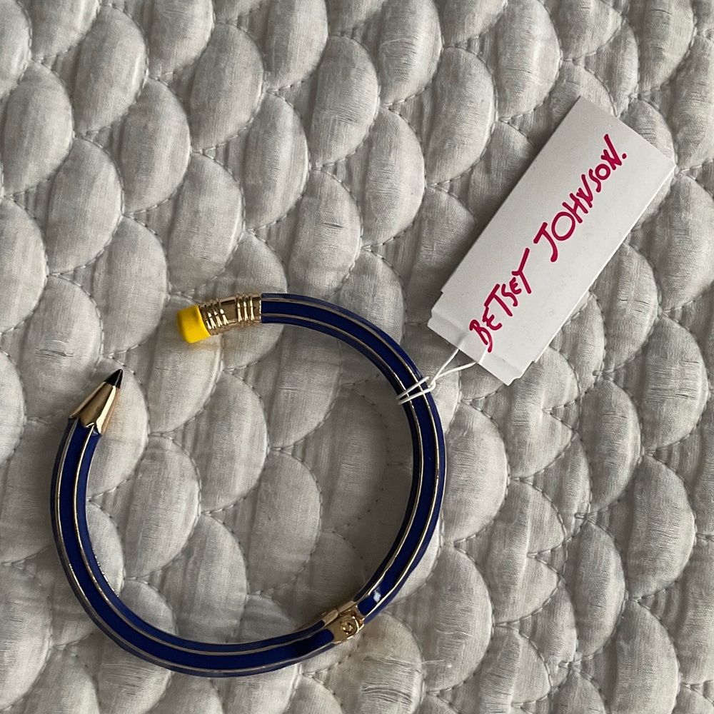 NWT Betsey Johnson pencil bangle